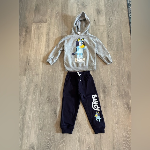 Bluey Kids Matching Set - Gray and Black - Picture 1 of 3